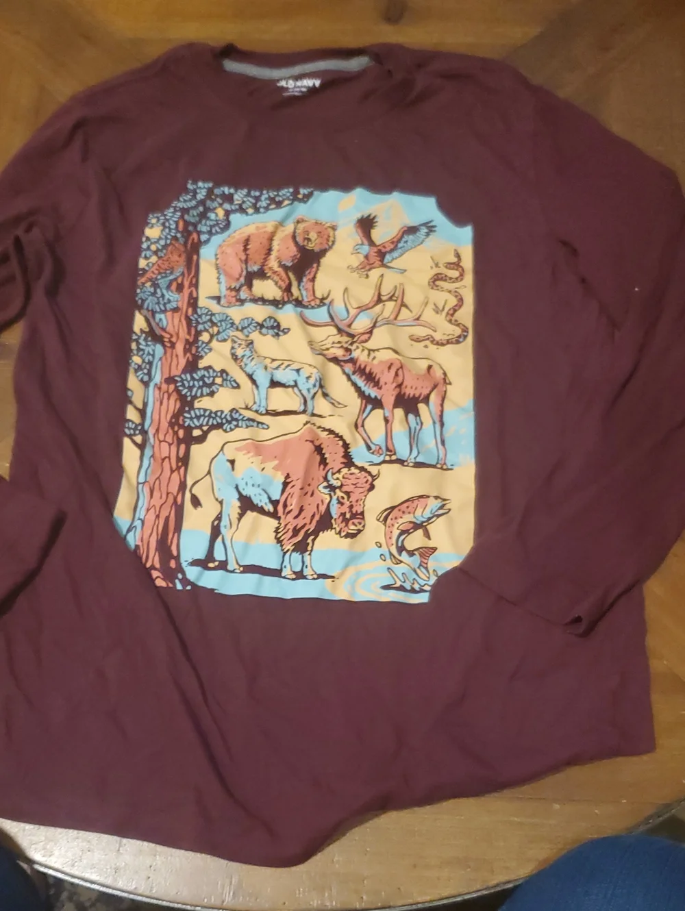 Old Navy Maroon Long Sleeve Tee with Multicolor Wildlife Panel